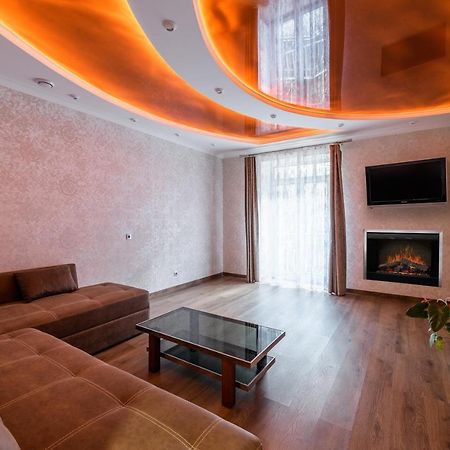 Kyivska Apartments Lviv Ngoại thất bức ảnh